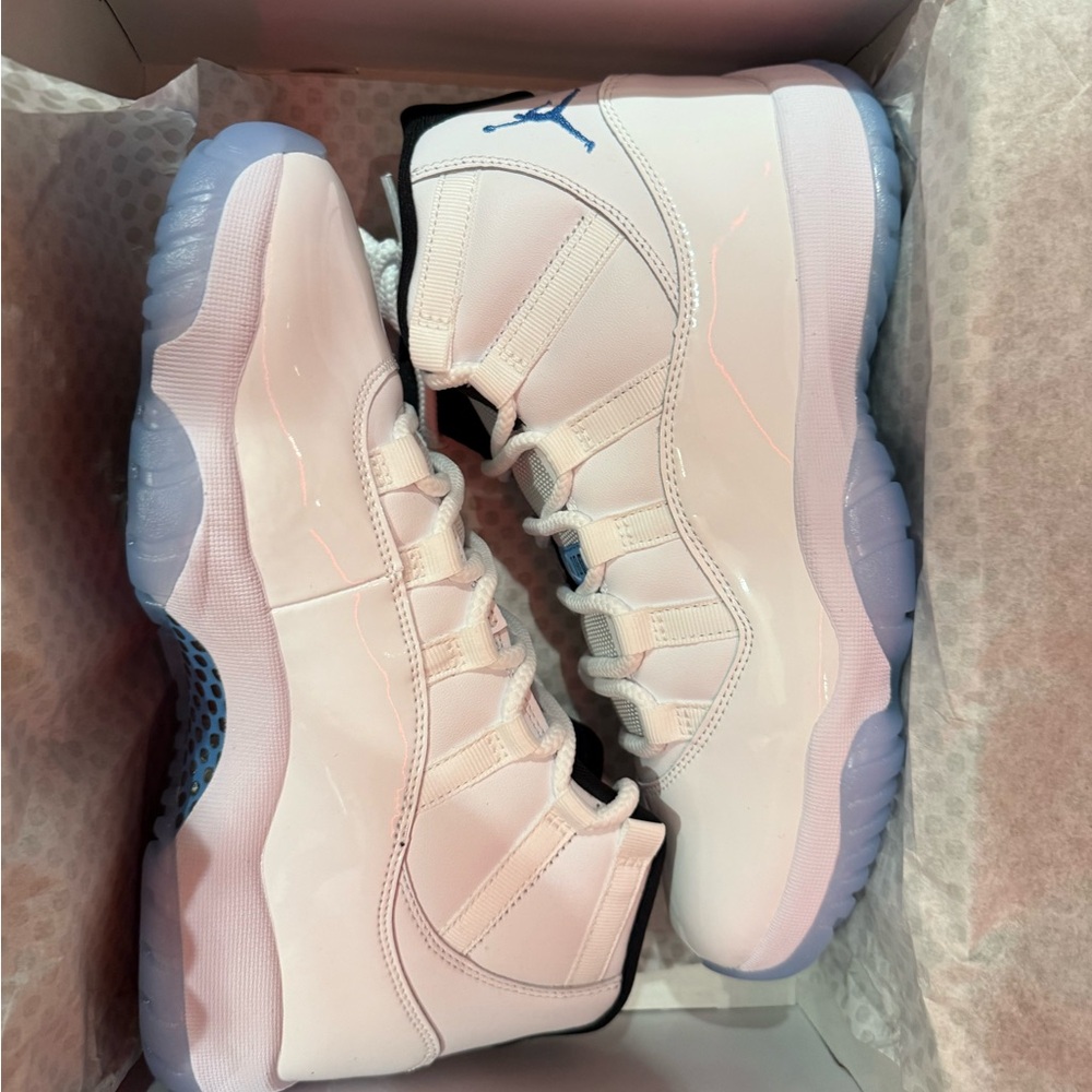 Brand new jordan 12 Legend Blue/Columbia